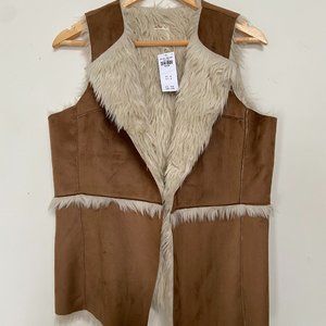 Hollister faux fur vest M
